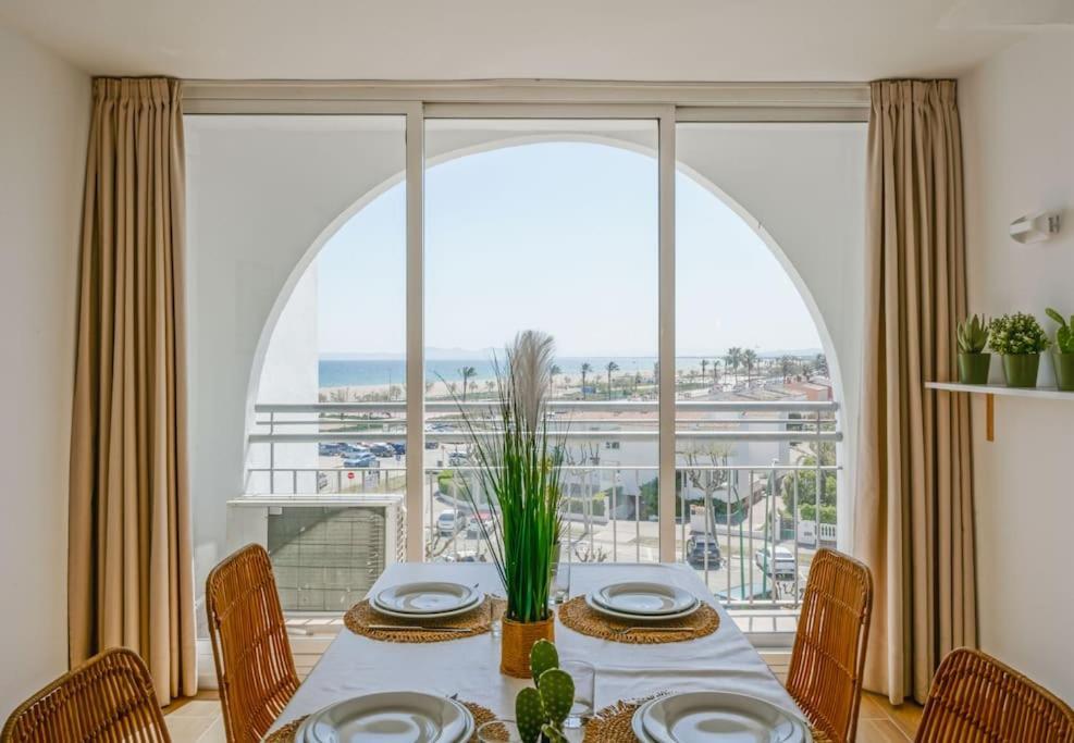Magnifique Duplex, Vue Mer Et Canal By Welhomy Ampuriabrava Exterior foto